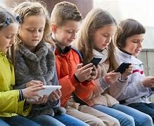 children using mobile